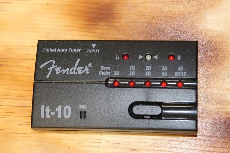 Fender Digital Auto Tuner It-10