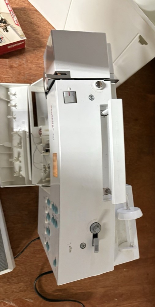 Bernina Activa Model 131 Sewing Machine