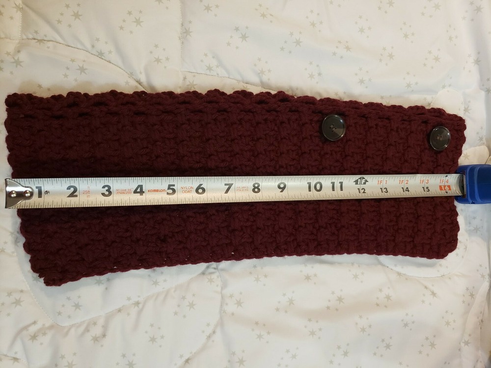 Hand Crochet marron rectangular scarf.