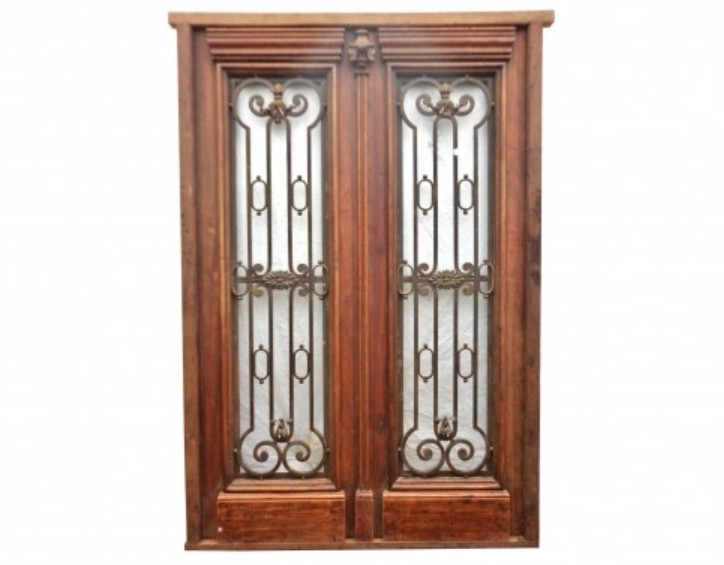 Antique Double Entry door. A1388CA