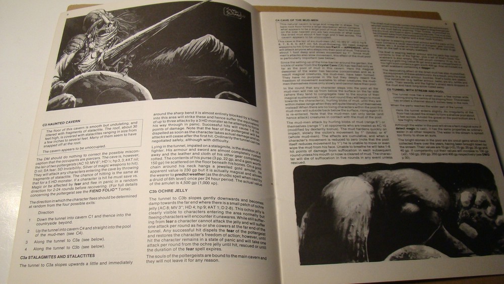 MODULE - UK1 *NICE COPY 1ST PRINT* BEYOND THE CRYSTAL CAVE - DUNGEONS DRAGONS