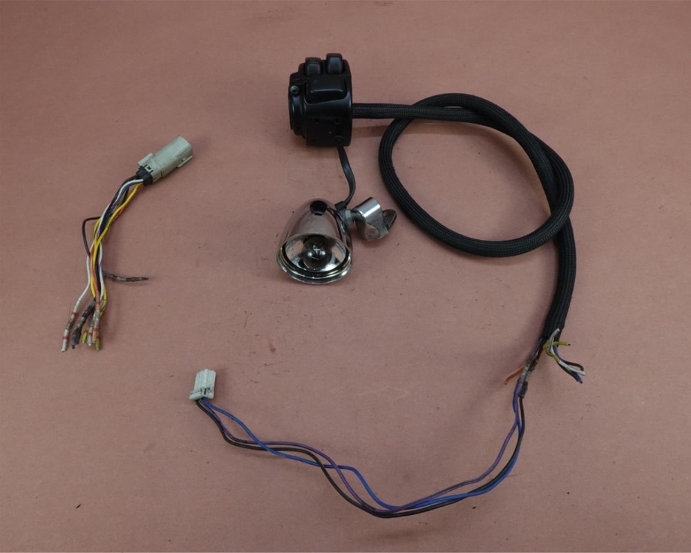 2009-2017 Harley Davidson Dyna Fat Bob FXDF Left Control Switch & Turn Signal