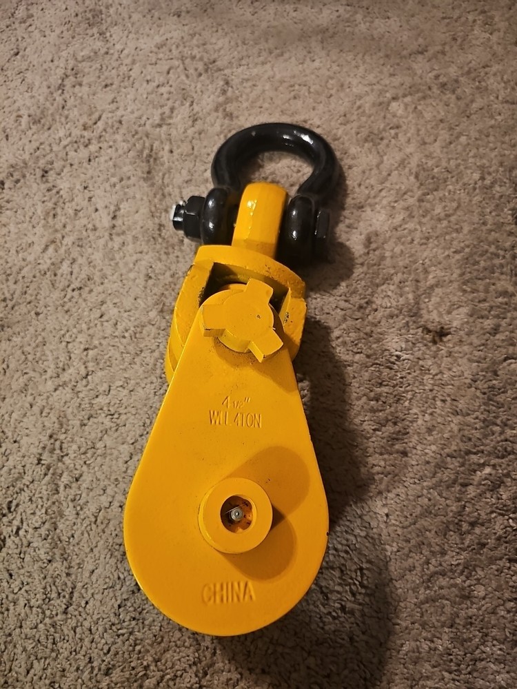 4T 4.5" Snatch Block with Shackle Double Sheave