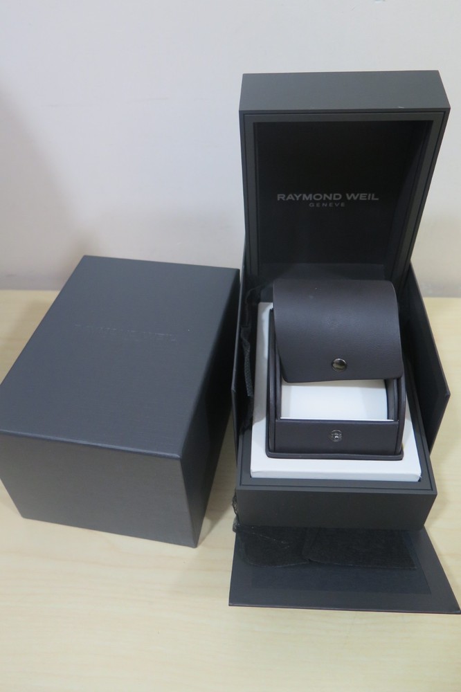 Raymond Weil Watch Box