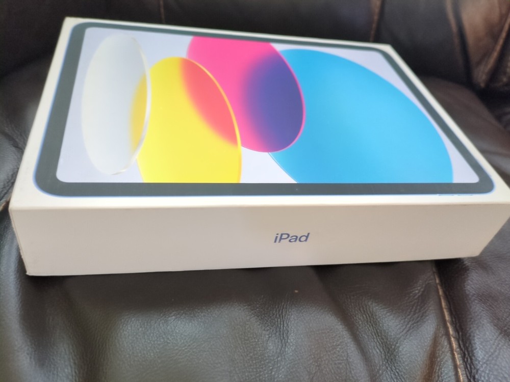 Set Of 2 Boxes 2025 Apple iPad 11th Gen A16 (Empty BOXES)