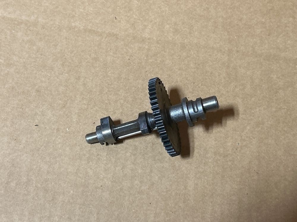 Tecumseh 37460 Camshaft