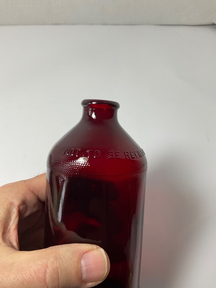 ROYAL RUBY ANCHOR HOCKING RUBY RED CONE TOP SMALL SIZE NO DEPOSIT BEER BOTTLE