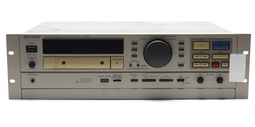 Panasonic SV-3800 Professional DAT Recorder