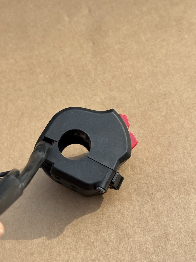 Yamaha MT07 2023 Handle Switch BAT839630200