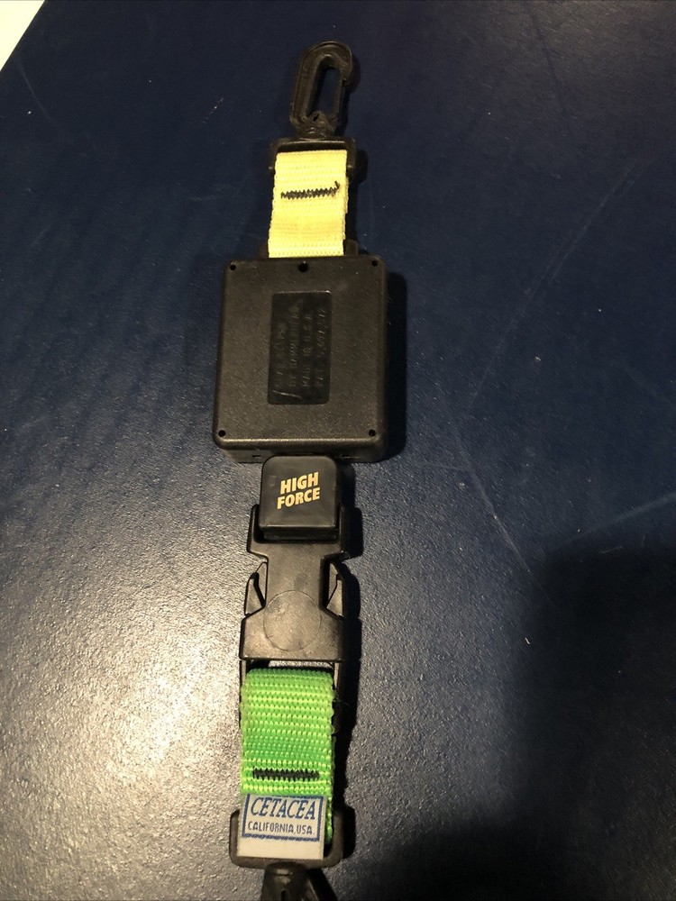 Cetacea Retractor / Gear Keeper Made for Use On BCD - Used