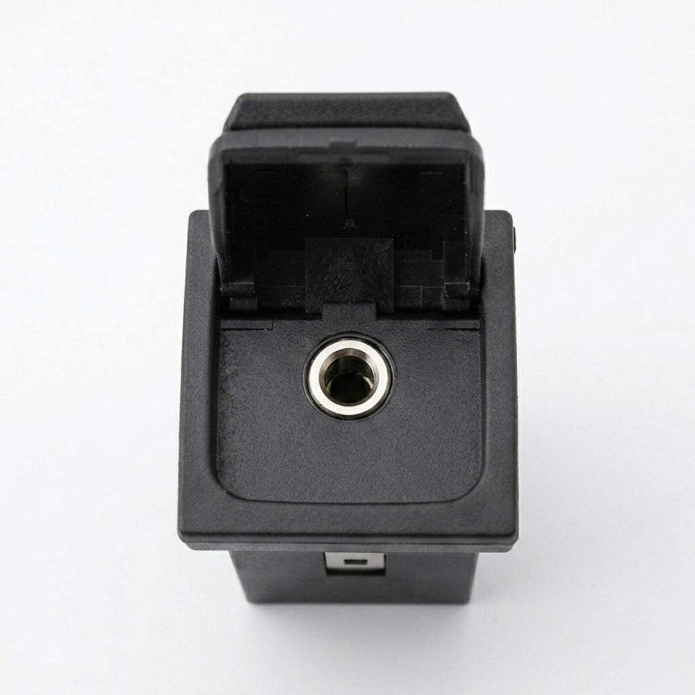 VW AUX Input - 5KD 035 724