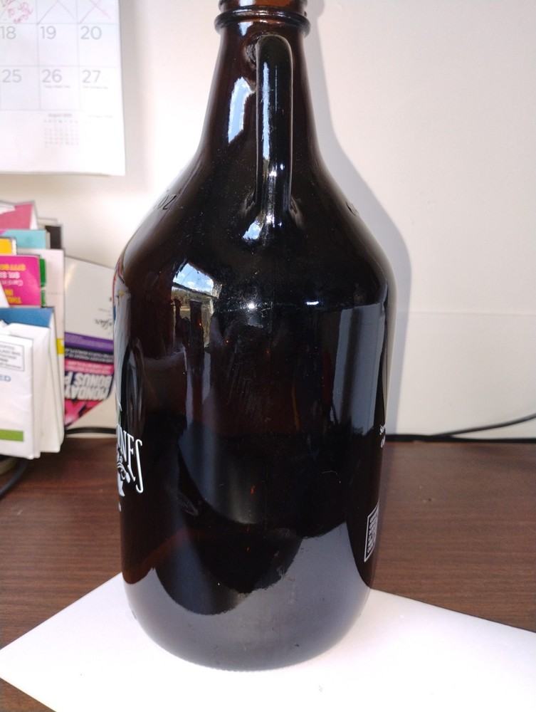 Peak N Pines jug/jar