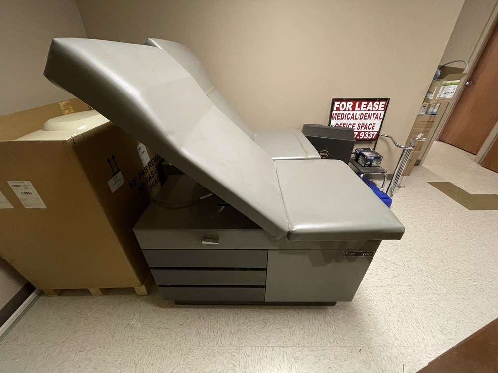 ritter 100 exam table