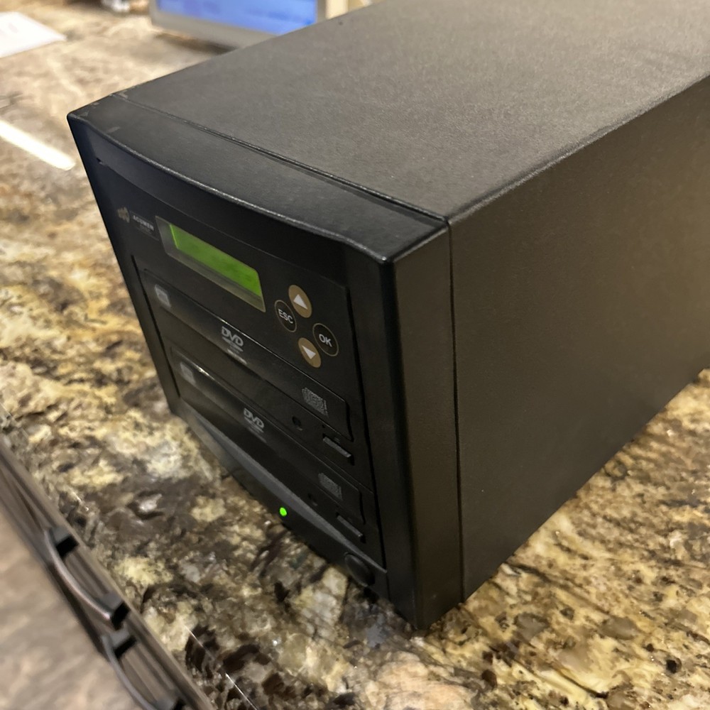 Acumen Disc 1 to 1 DVD CD Duplicator Standalone Copier Recorder System Tested