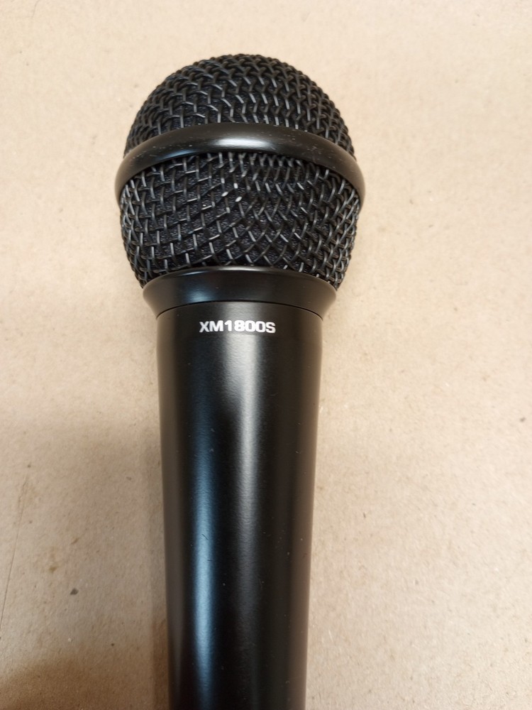 Behringer XM1800S Ultravoice Dynamic Microphone