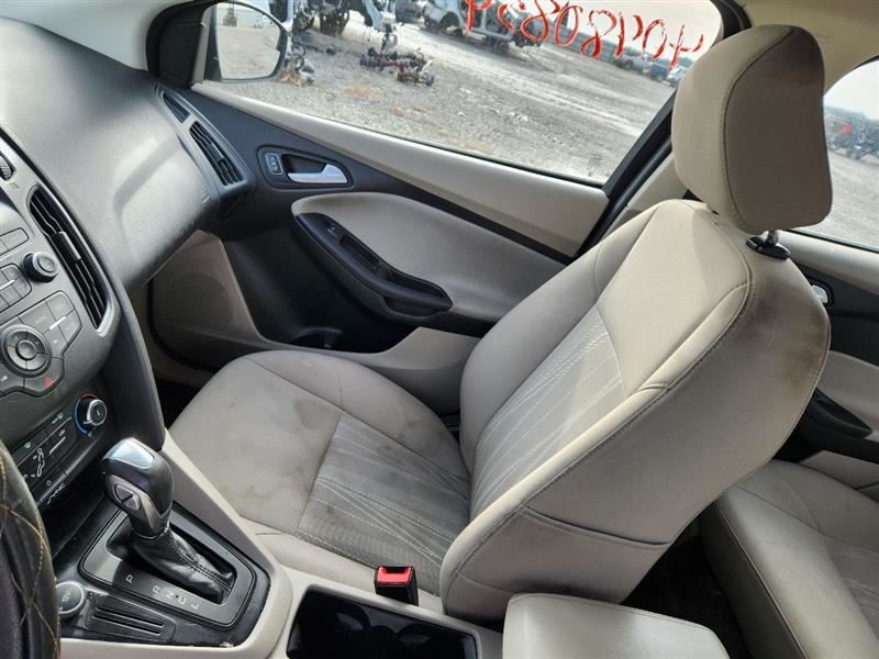 2015-2018 Ford Focus Front 4.2" Display Screen