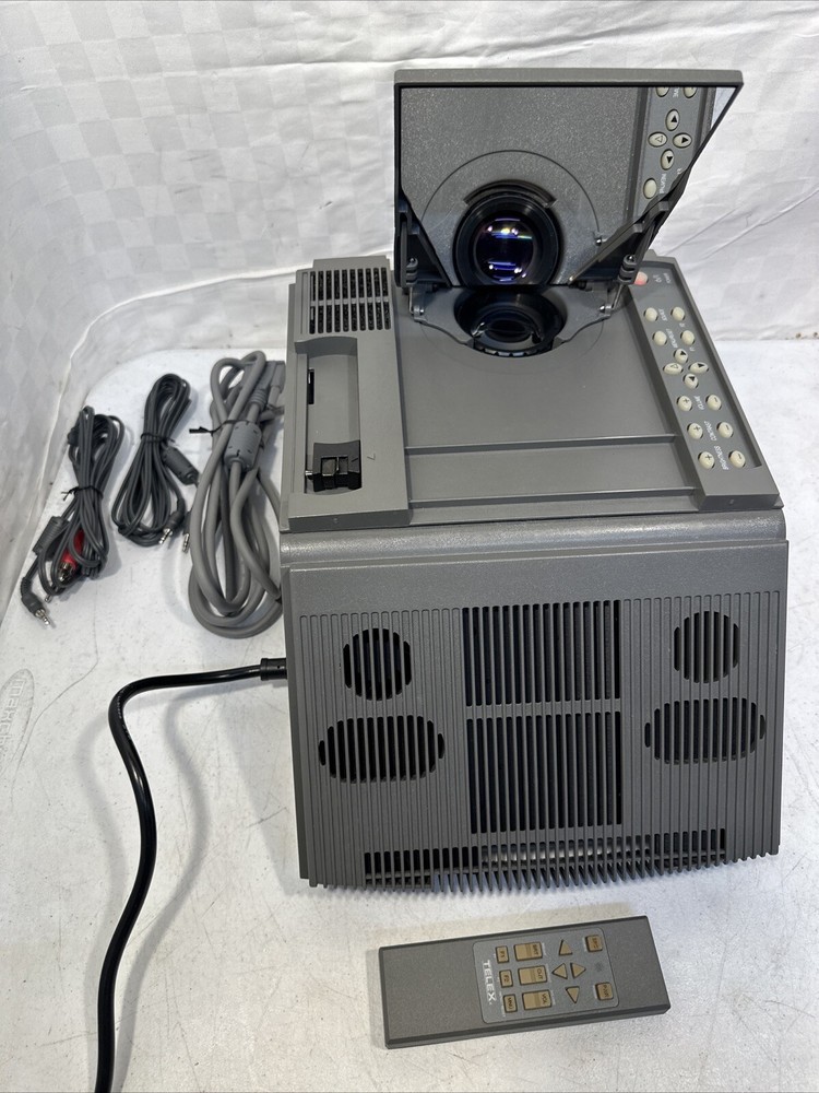 Telex Firefly P250 SVGA LCD Notebook Projector