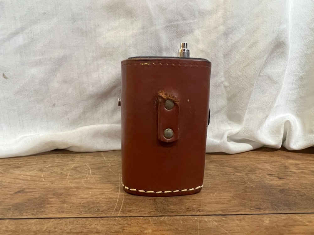 - Vintage UNTESTED - Argus: C3 w/ Leather Case