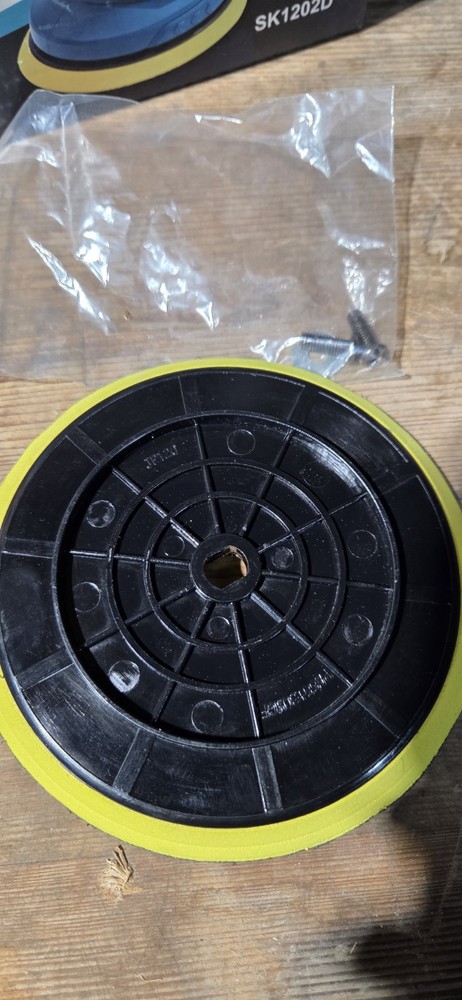 Saker Mini Cordless Buffer - No Batteries