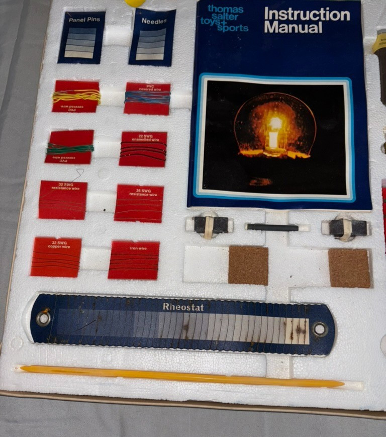 Vintage Thomas Salter Science Kit- Electrical Lab 2