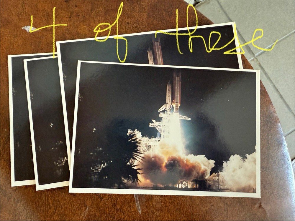 NASA Space Shuttle, SPACE, Astronaut Challenger Items