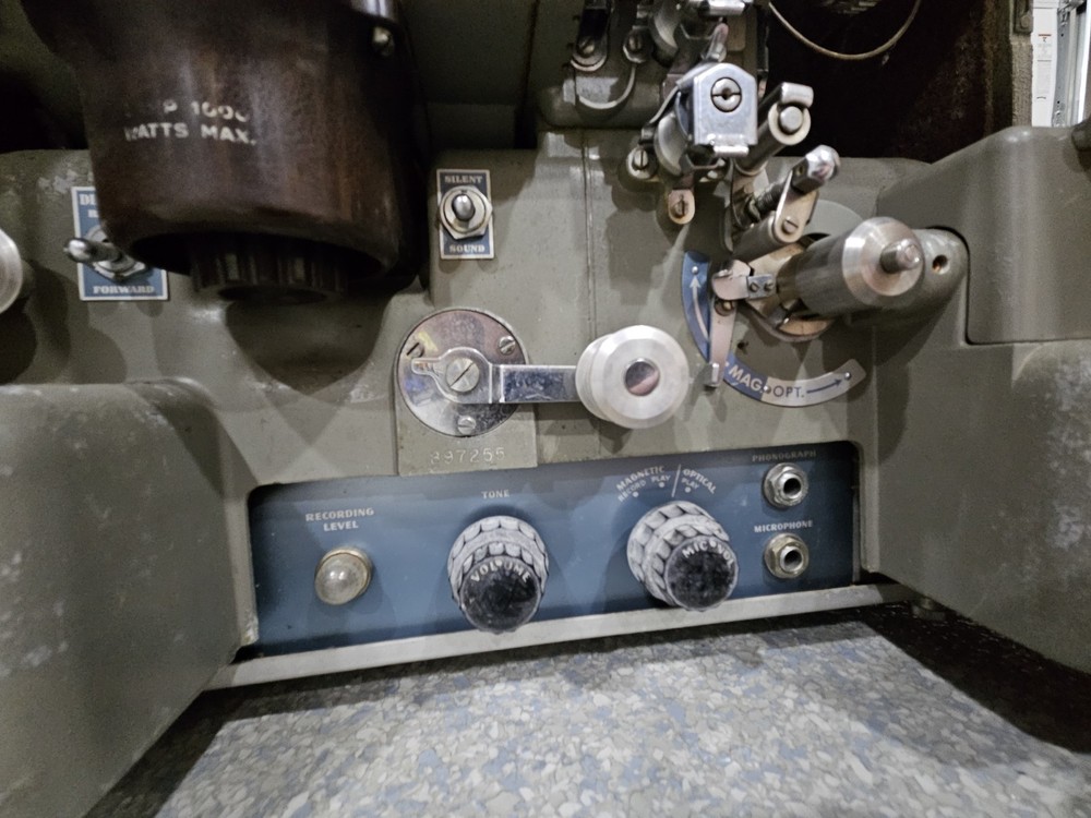 Bell & Howell Filmosound 202 Projector