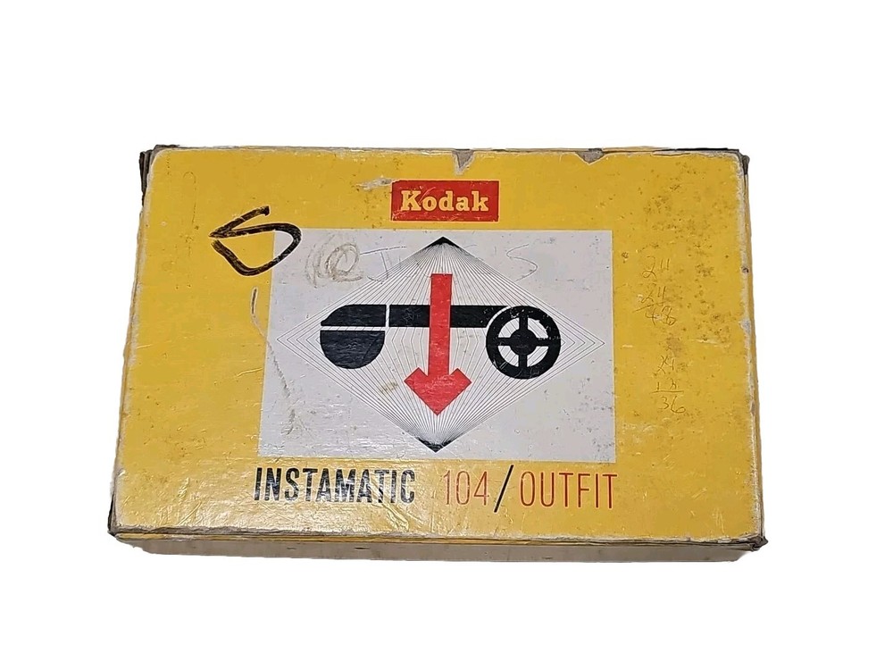 VTG Instamatic 104Outfit-Original Box-Flash Cube-UNTESTED-