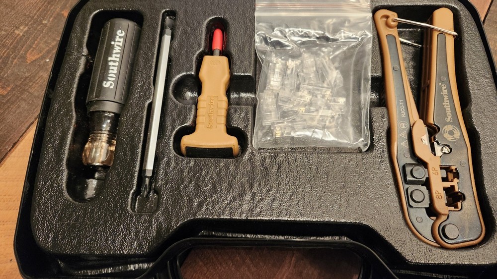 Network Tool Kit for Data Cable Terminating KIT-TP1 Southwire