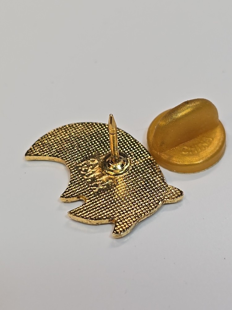 Hawaii Souvenir Lapel Pin Tropical Fish