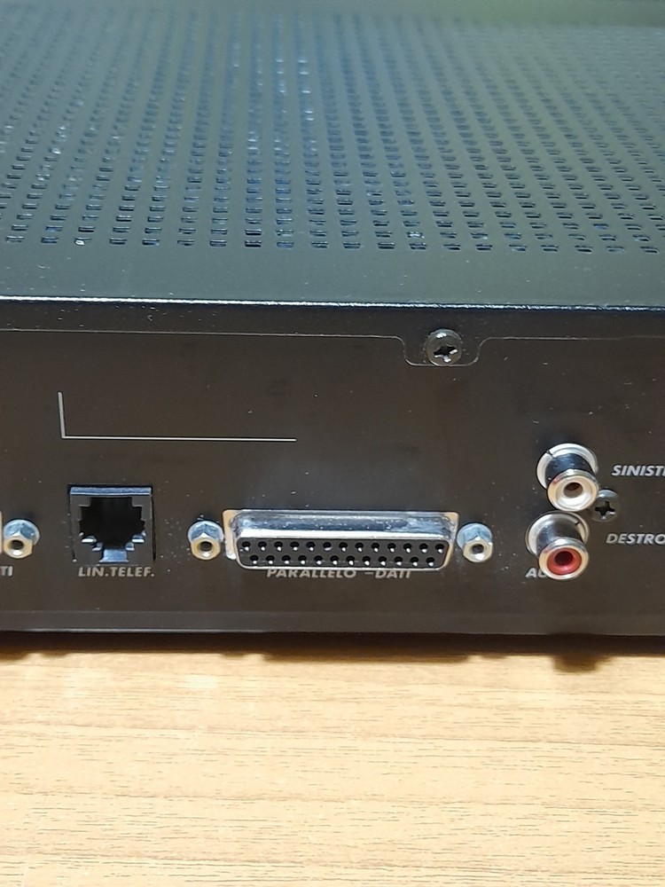 DECODER GOLD BOX MODEL SMB 2700