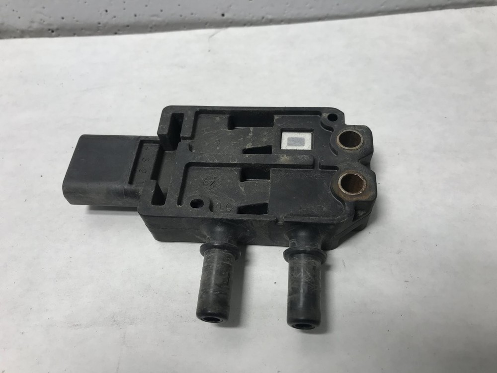 Peterbilt 579 Electronic DPF Control Module - Used | P/N 2871960