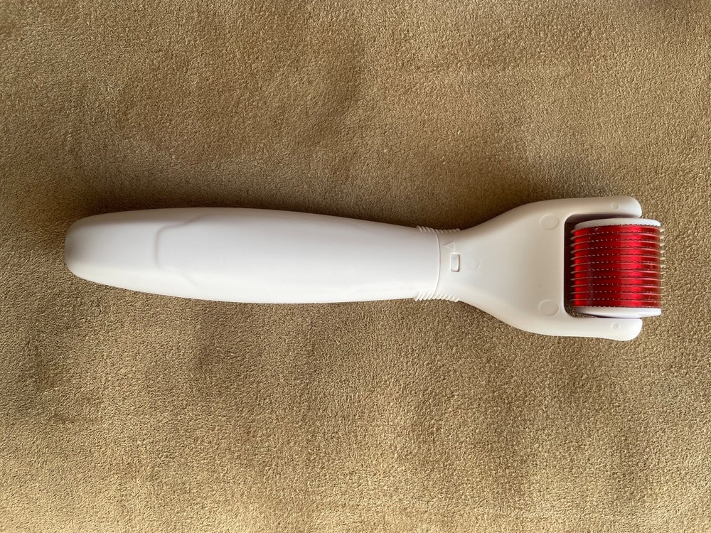 Collagen Stimulation Microneedling Rollers 4 IN 1 Dermaroller