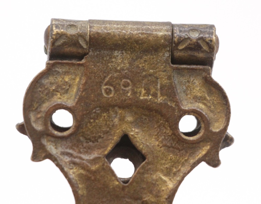 Antique 3.75 in. Victorian Bronze Offset Ice Box Hinge