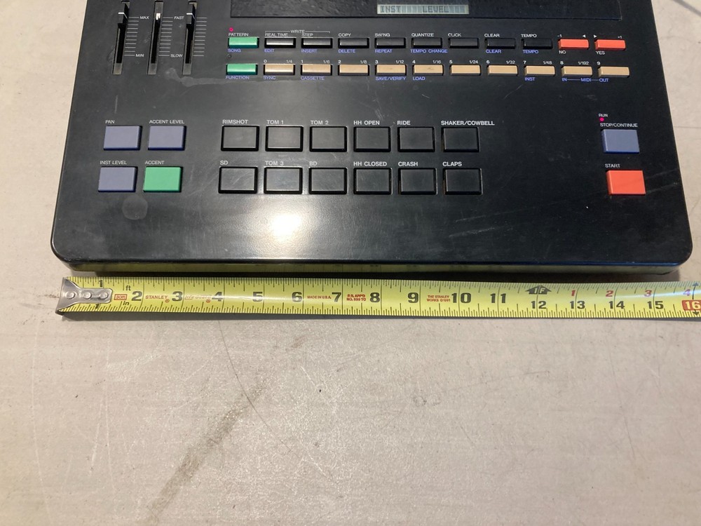 YAMAHA RX15 Digital Rhythm Programmer Drum Machine