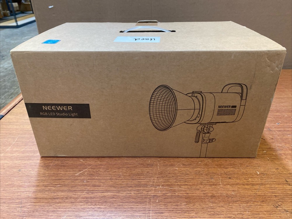 NEEWER CB60 RGB Video Light