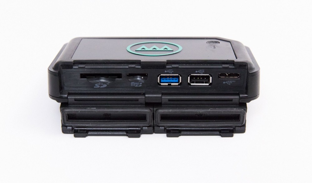 GNARBOX Rugged 128GB Portable Backup & Editing System DSLR/Action Cameras + Case