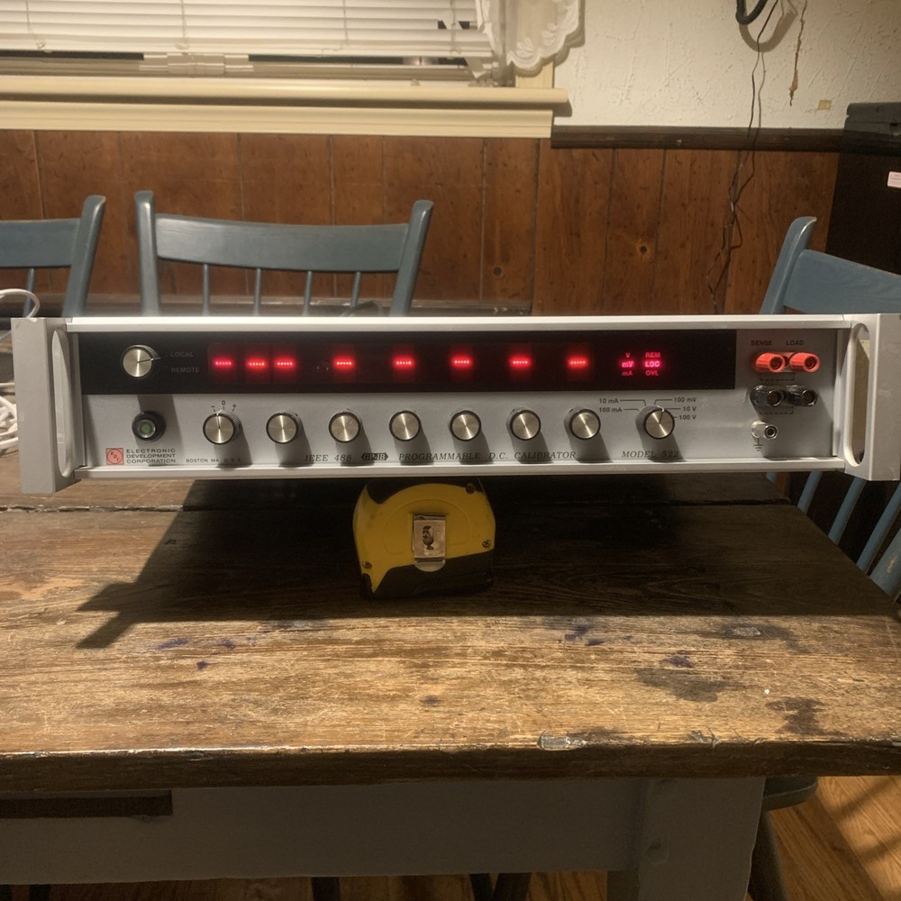 Electronic Development Corporation Programmable DC Calibrator Model 522