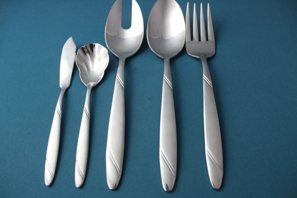 Oneida RISOTTO Serving (5pc Set) Tablespoon Pierced Fork Sugar 18/10 Stainless