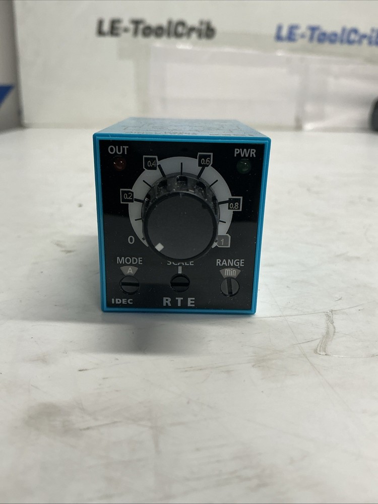 IDEC RTE-P1AF20 Timer Analog X-769
