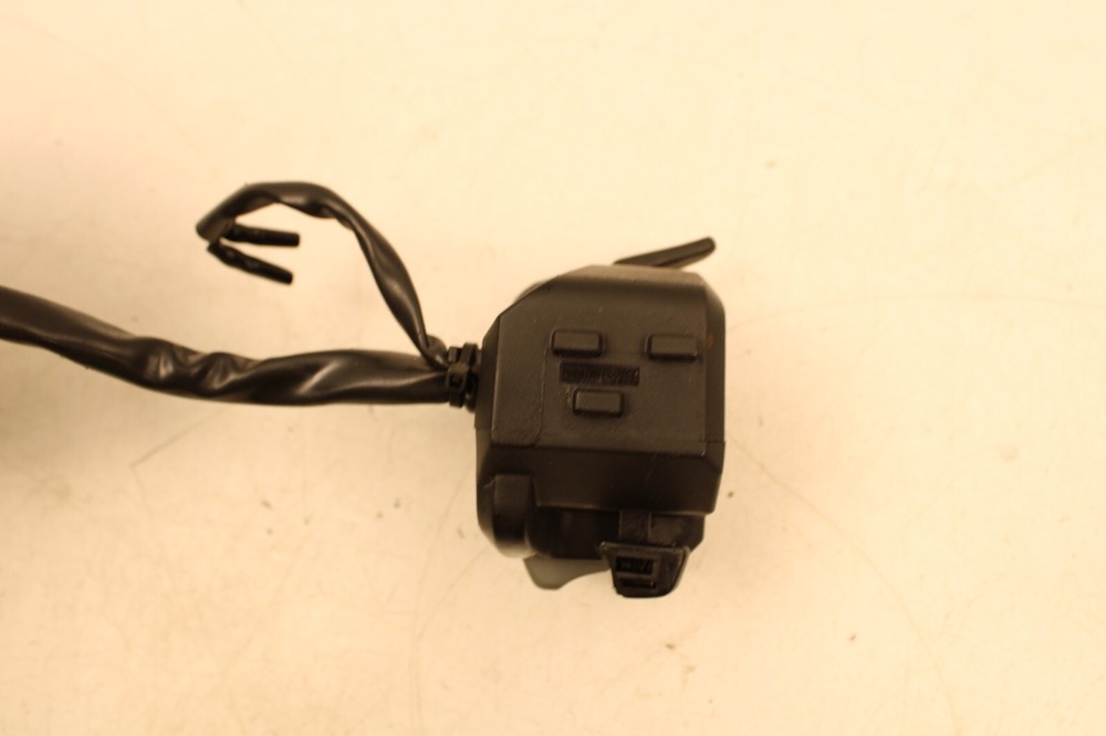 HONDA CB125F Left hand switch 2021