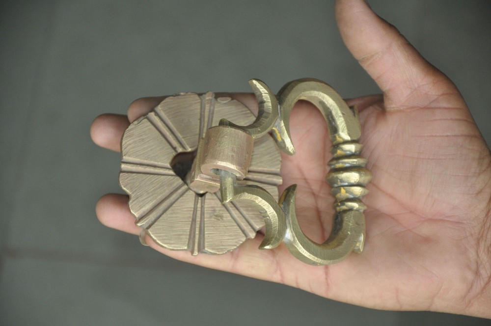 2 Pc Vintage Crafted Brass Fine Handcrafted Solid Door Handles