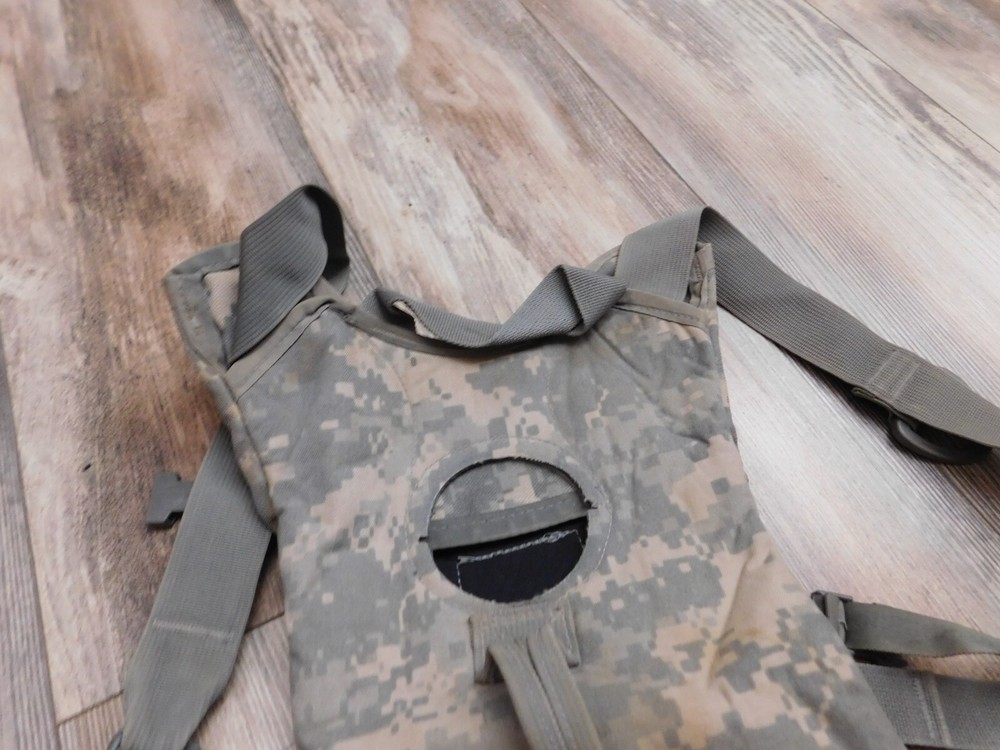 US MILITARY MOLLE II ACU 3L HYDRATION SYSTEM CARRIER