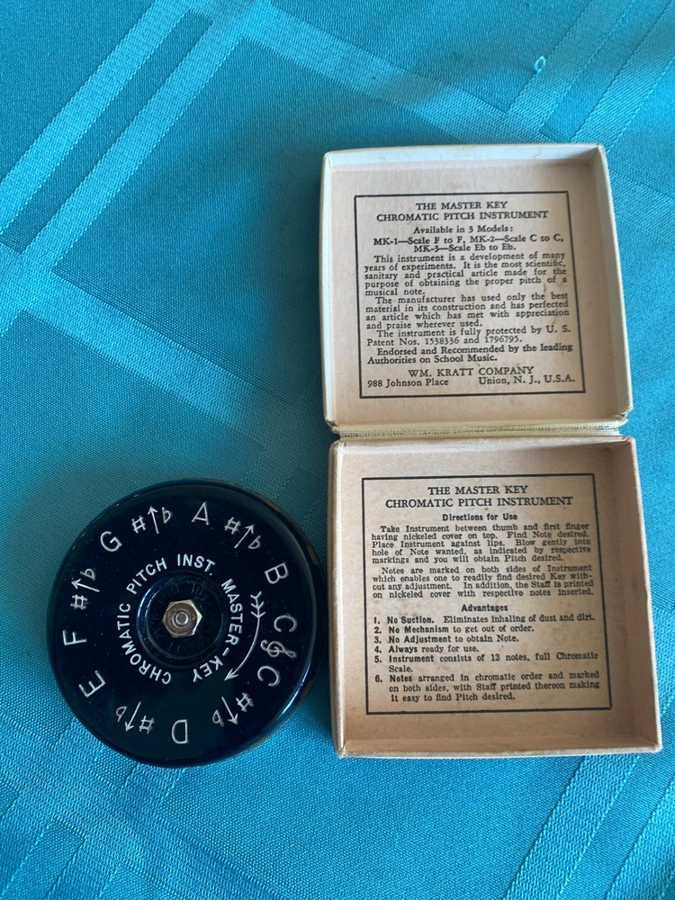 Vintage Kratt Master Key with Box