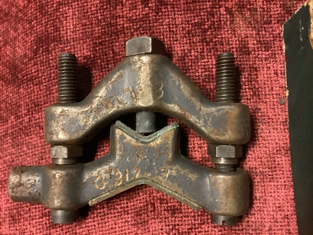 Red- E Tools Reversible Grinder Dog Style No. 503