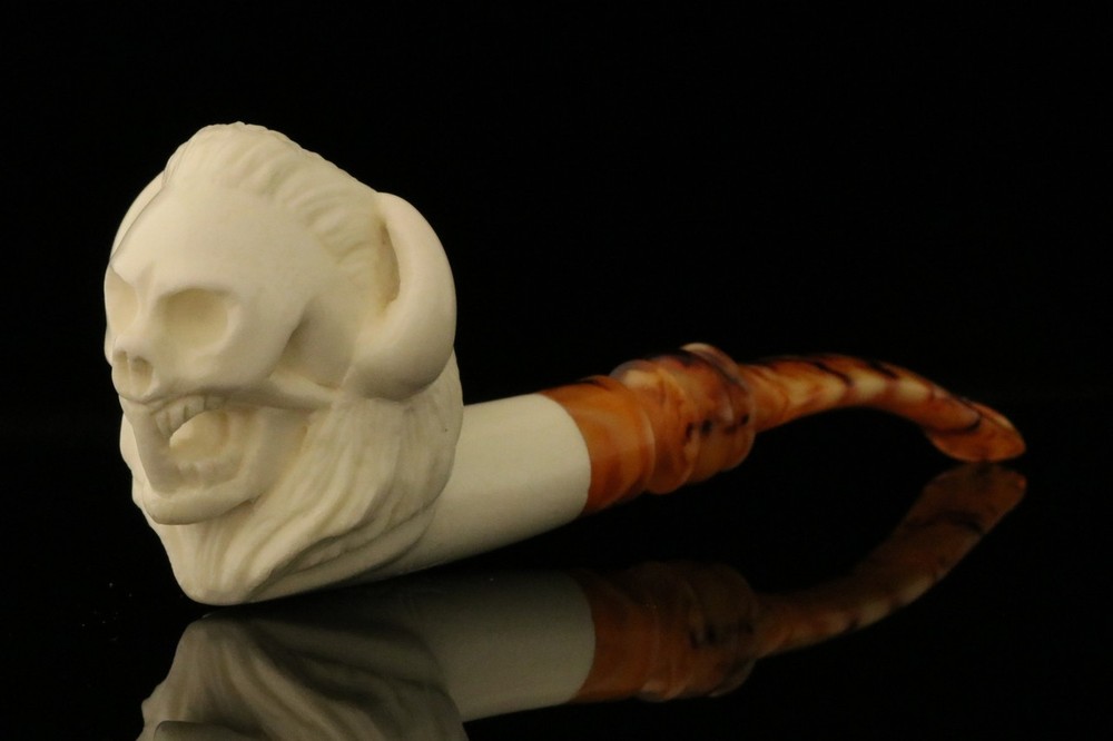 Devil Block Meerschaum Pipe with custom case M1303