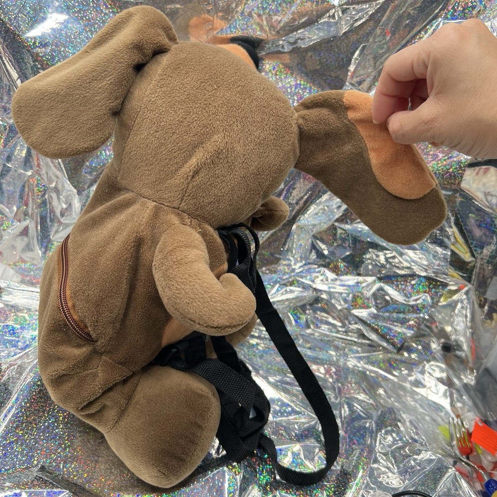 WAGS THE DOG WIGGLES BACKPACK 2010 Used