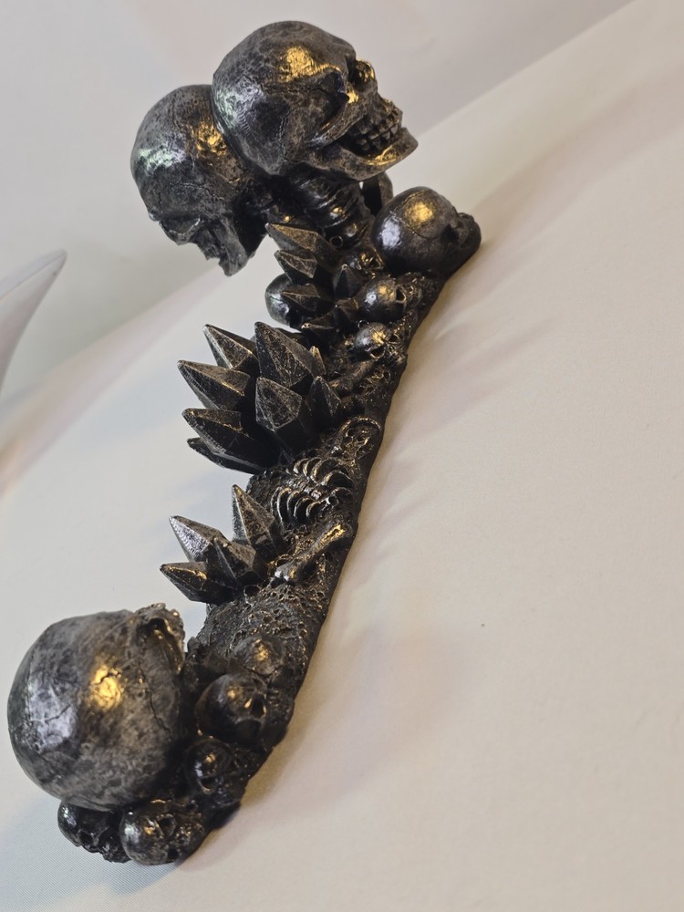 Skull Gothic Style Art Deco/Incense Holder