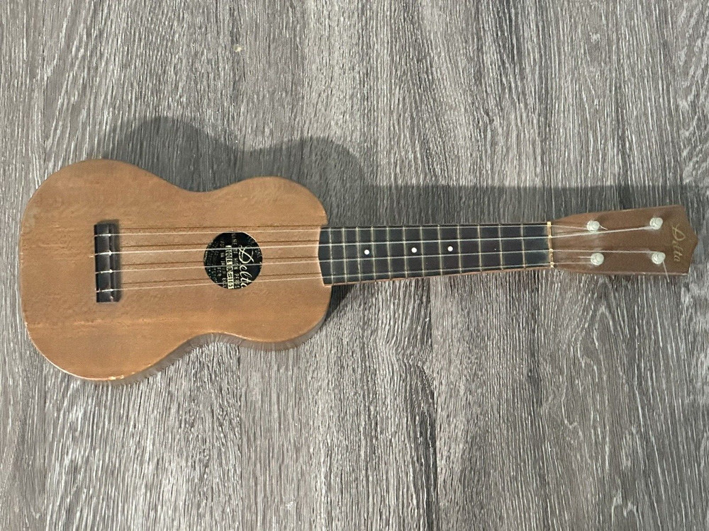 Delta Ukulele Small Ukulele