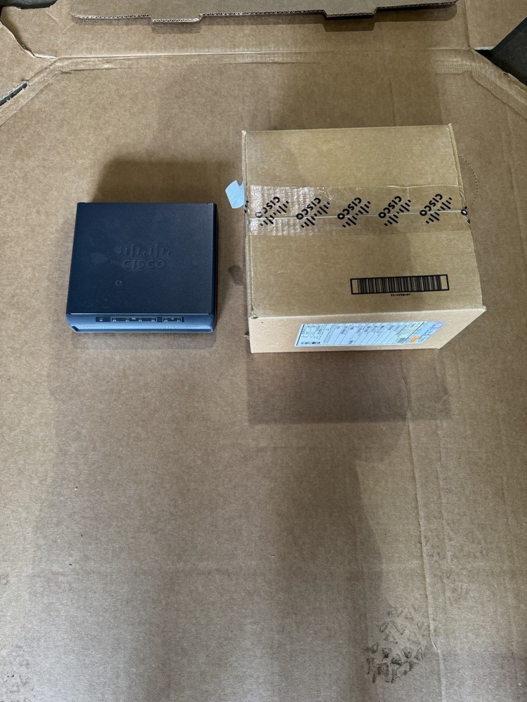 Open Box - Cisco VG204XM Analog Voice Gateway Unused Open Box