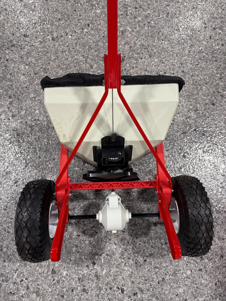 Shindaiwa RS41 Broadcast Spreader